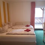 Hotel Traumblick 3*