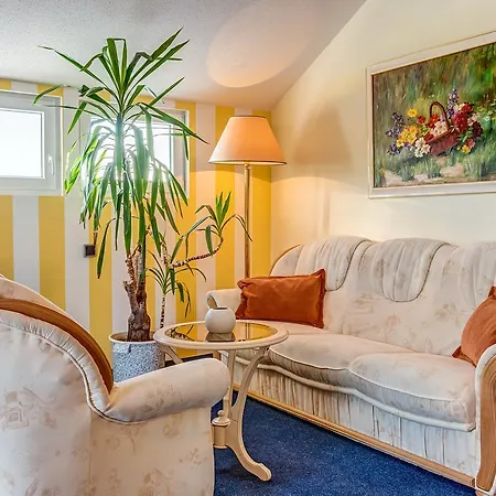 Traumblick Otel Oberhof (Thuringia)